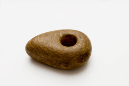 Kamena sjekira iz eneolita is 2300. - 2000. god. prije Krista, pronađena u Brodini